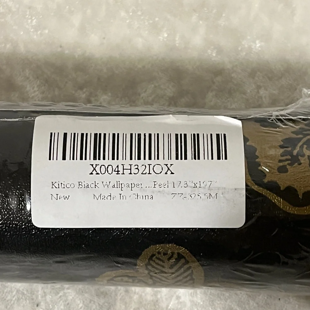 Renter friendly wallpaper,Black & Gold